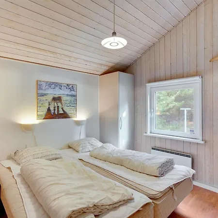 Jul - 900m From The Sea By Interhome *