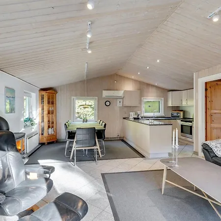 Jul - 900m From The Sea By Interhome Сasa de vacaciones Molby