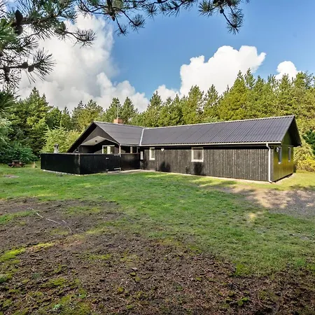 Prázdninový dům Jul - 900m From The Sea By Interhome